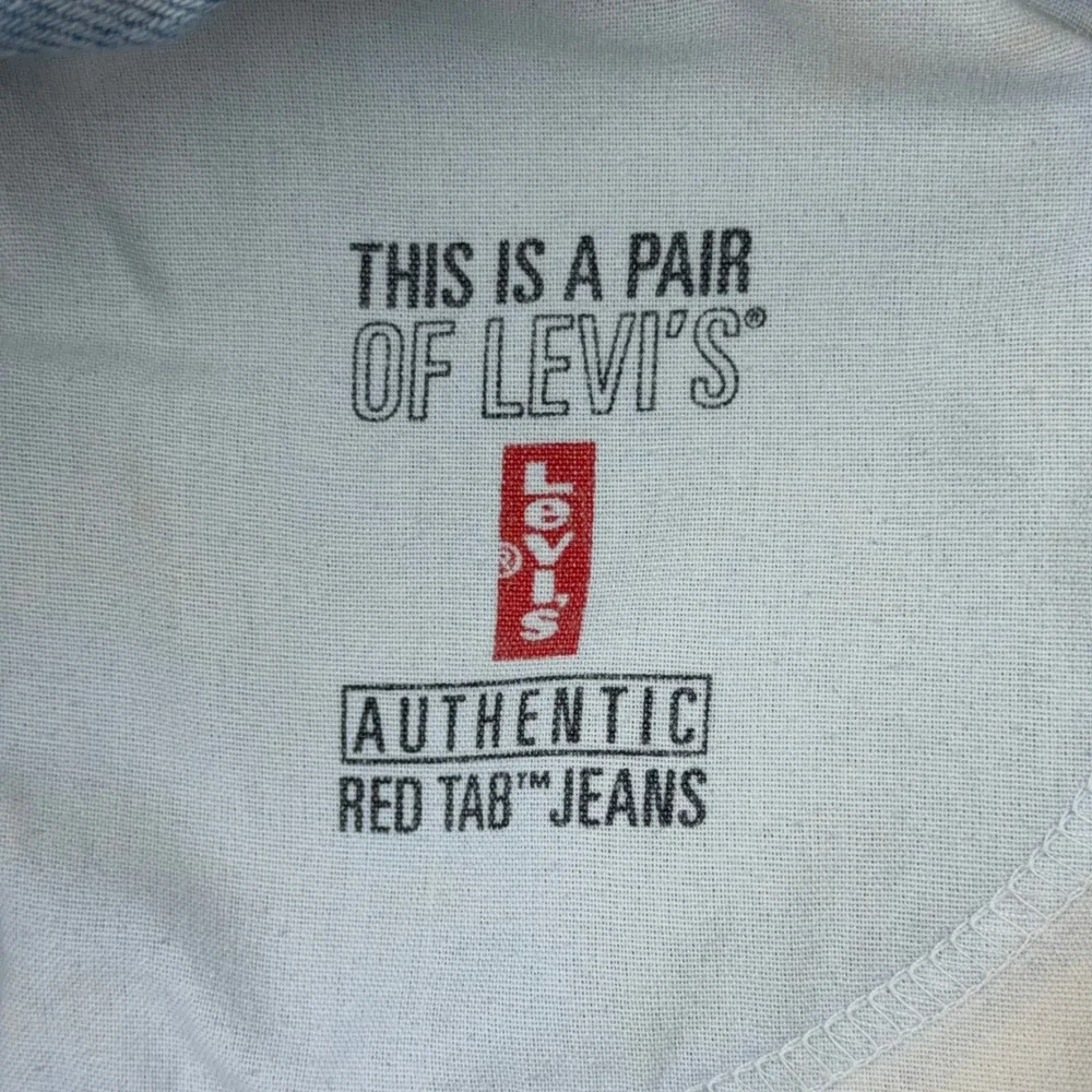 VTG Levi's Jeans Mens 34x30 Light Wash 550 Relaxed Fit‎ Tapered Leg Denim 90s